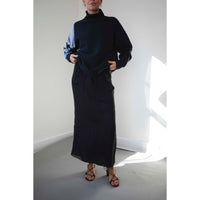 JUDITH Oversized Mockneck in White