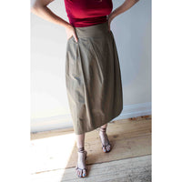Sayaka Davis Barrel Skirt in Moss Grey