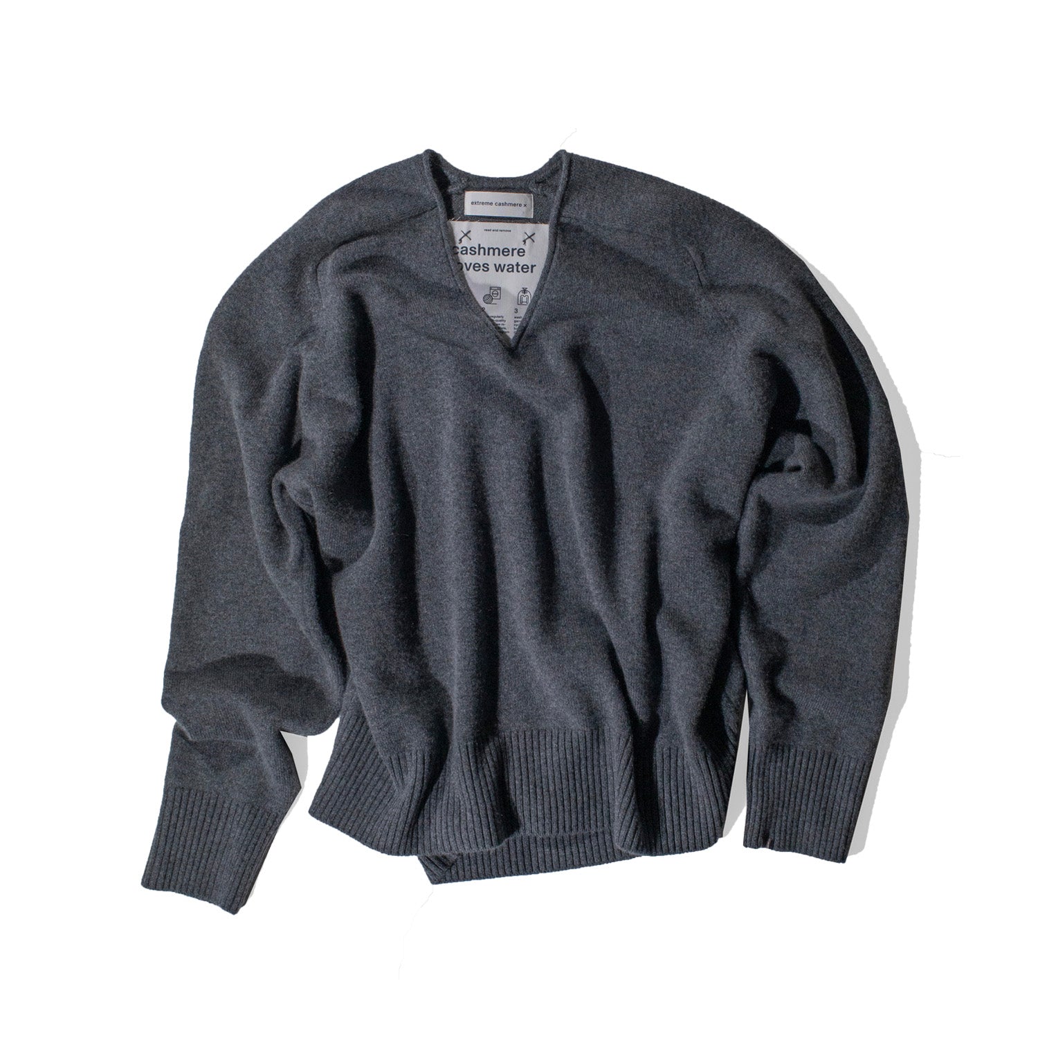 Extreme Cashmere Patti Sweater in Felt – JUDITH