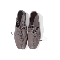 Hereu Plegada Supple Shiny Shoe in Grey