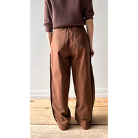 Nomia Side Panel Pants in Russet