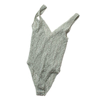 Baserange Crescent Body Body in Conta Green