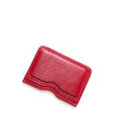 Lindquist Akira in Carmine