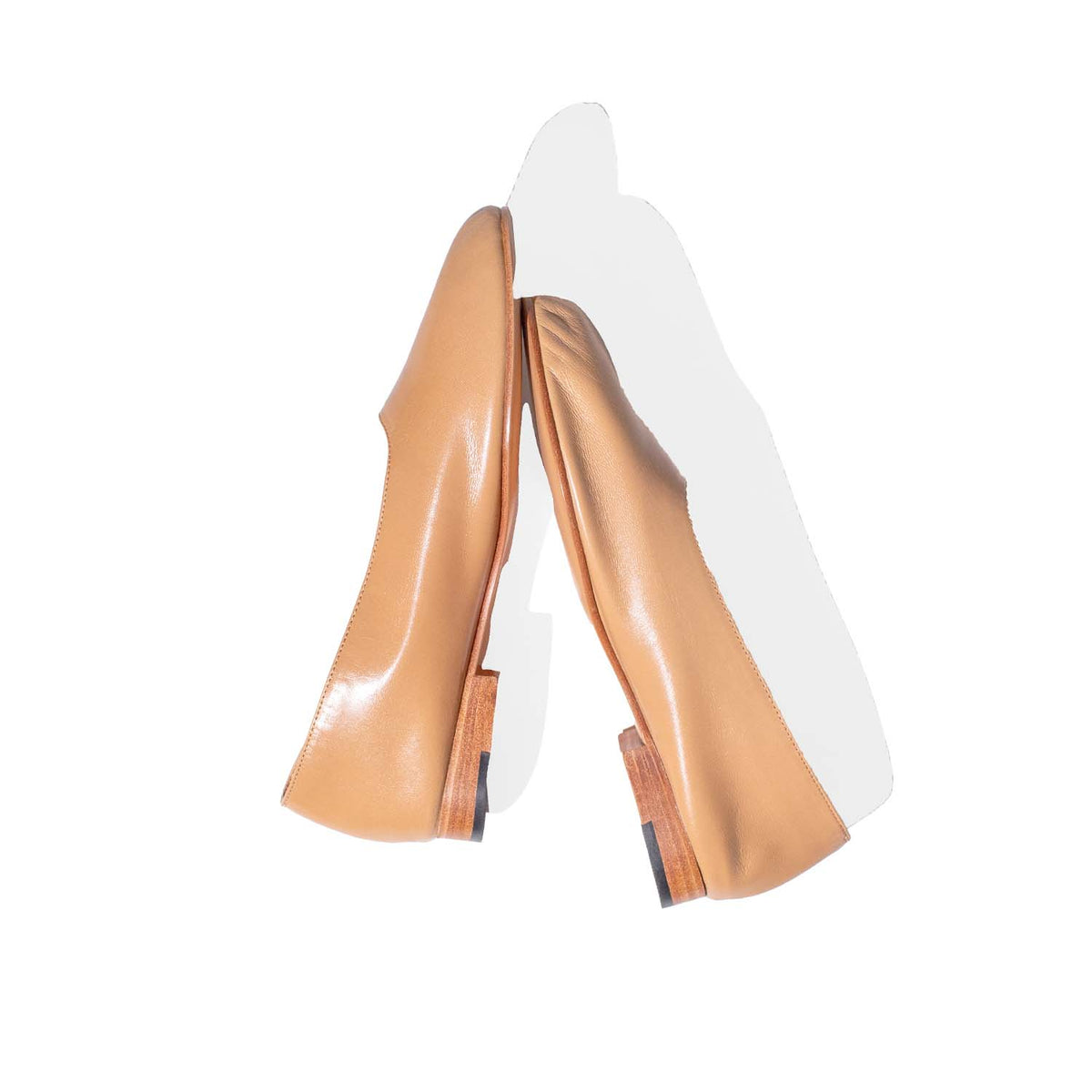 Martiniano Glove Flat in Camel – JUDITH