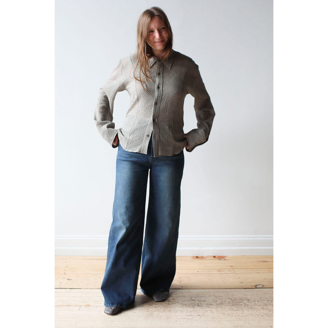 Hope Shape Shirt in Crinkled Grey Check