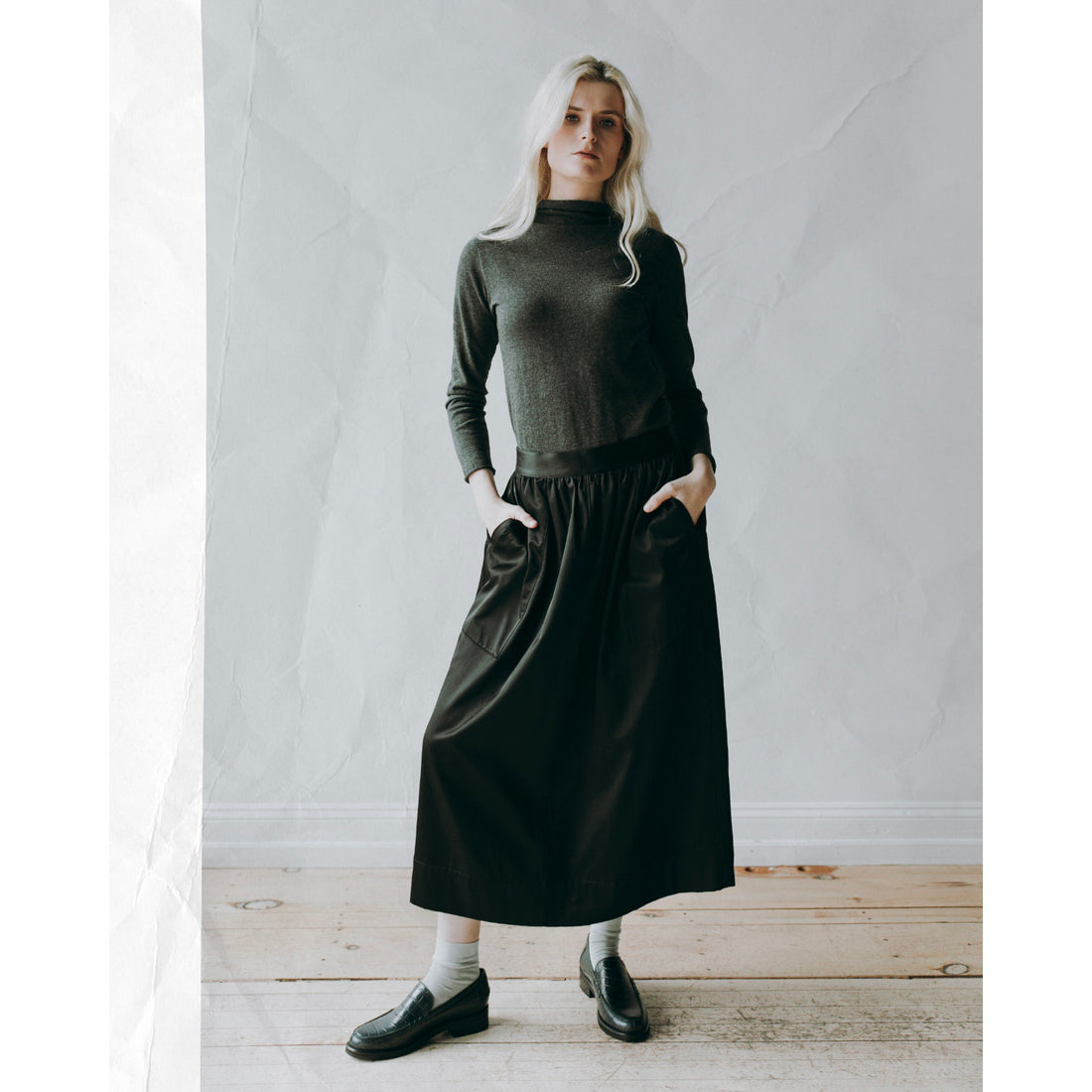 Evam Eva Cotton Cashmere Turtleneck in Charcoal