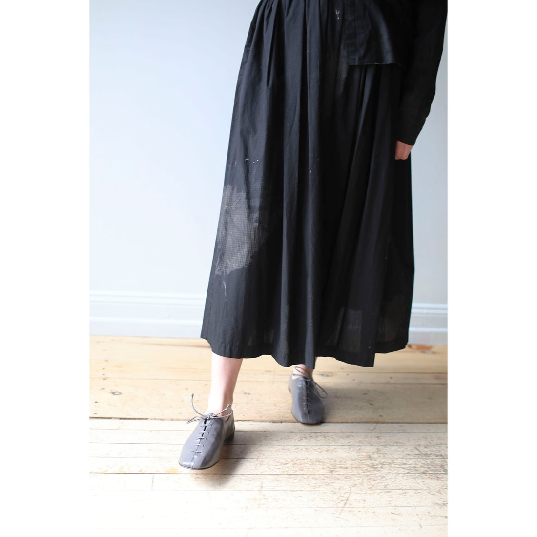 Pas de Calais Cotton Checkered Gathered Skirt in Black