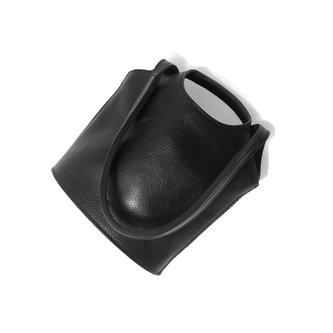 Lindquist Gala in Black