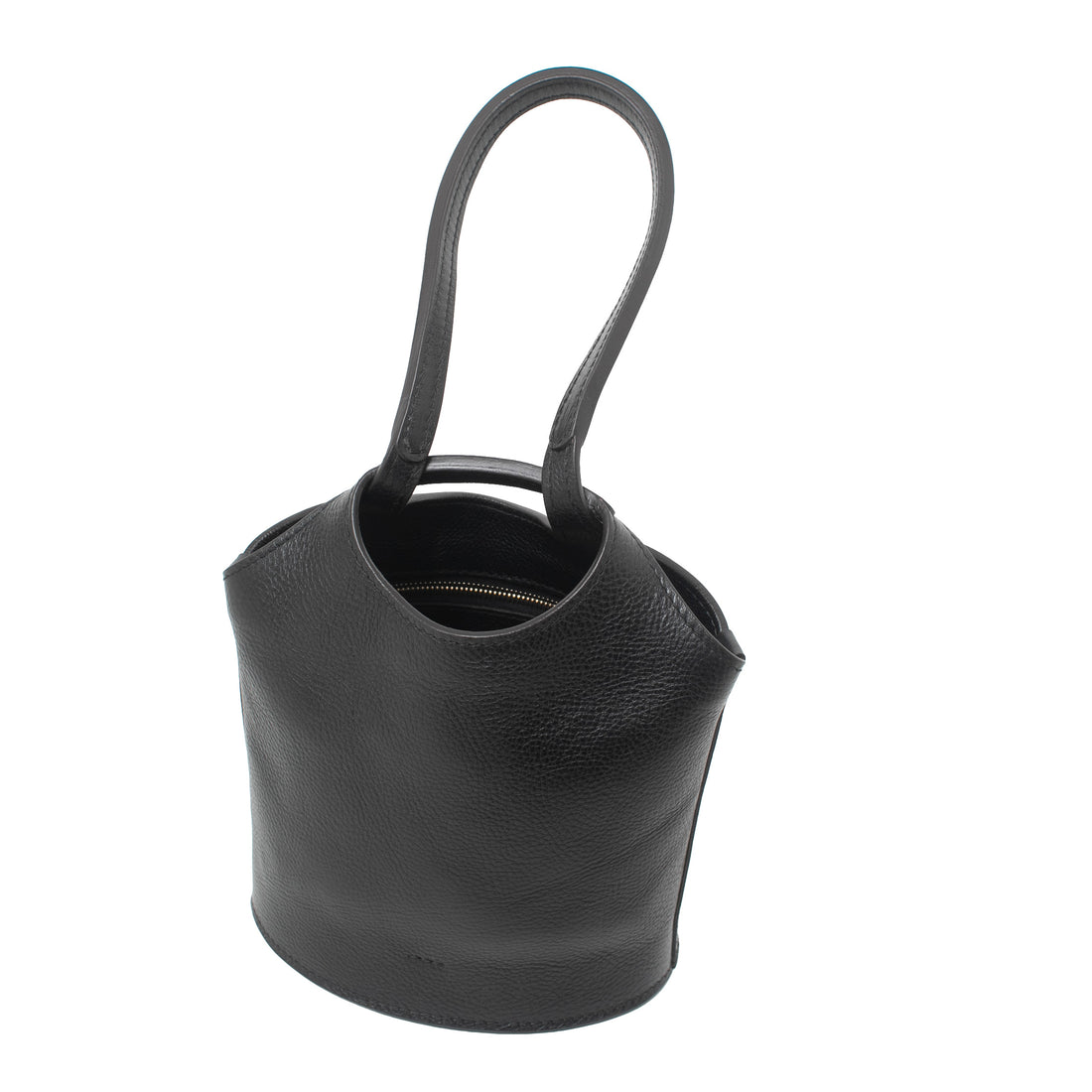 Lindquist Gala in Black