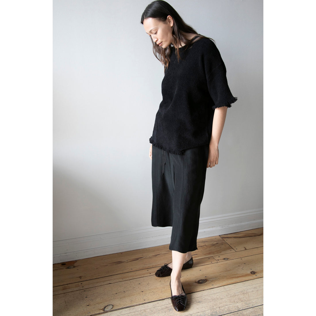Maria McManus Drop Shoulder Fray Crew in Black