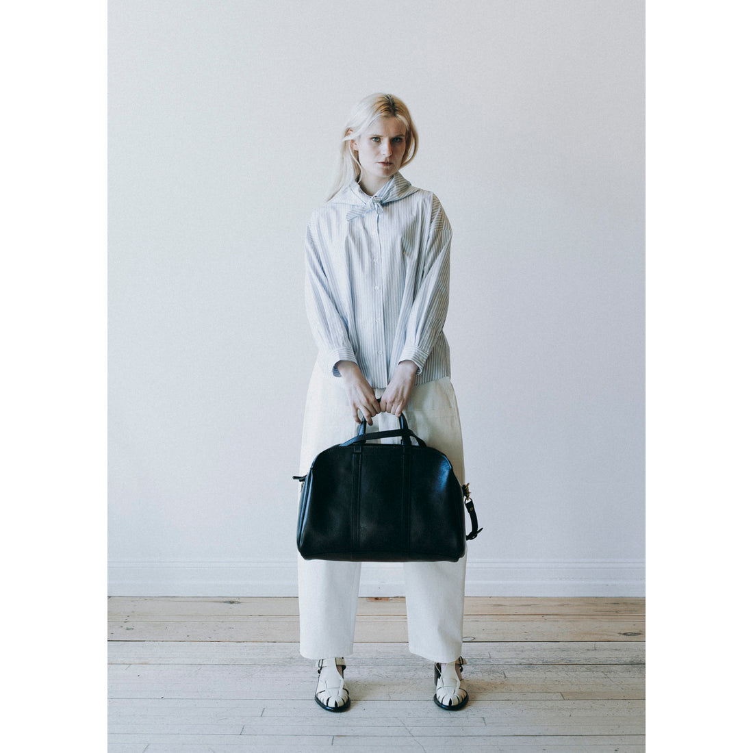 Lindquist Rhodes Small Duffel in Black