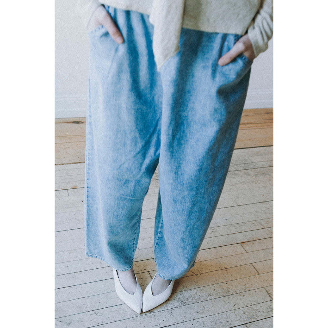 Pas de Calais 8oz Natural Denim Easy Pants in Ice Blue