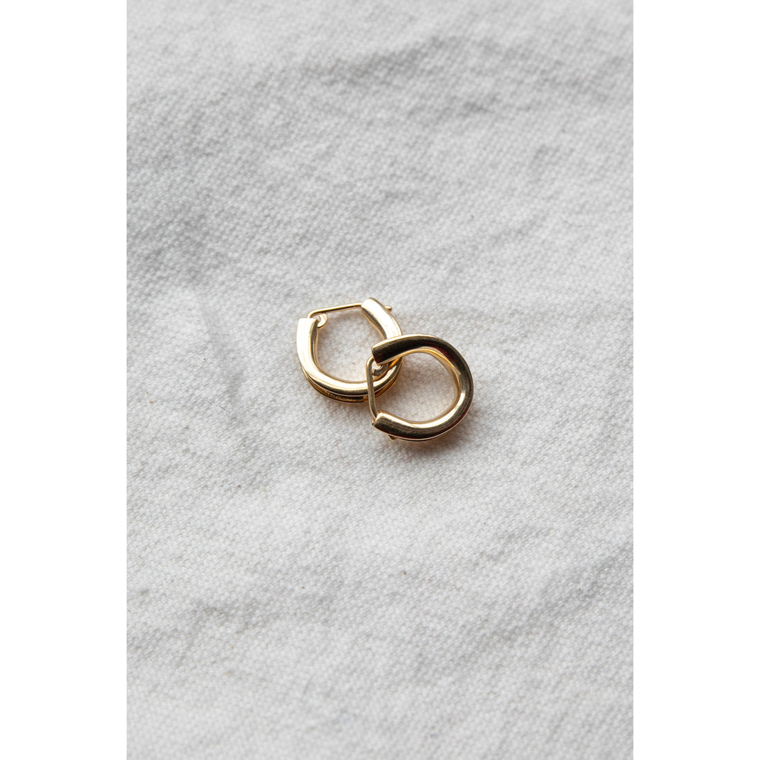 Fay Andrada Lukko SM Hoops in Gold Vermeil