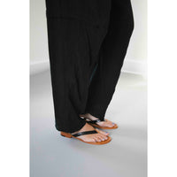 Martiniano Flip Flop in Black/Saddle