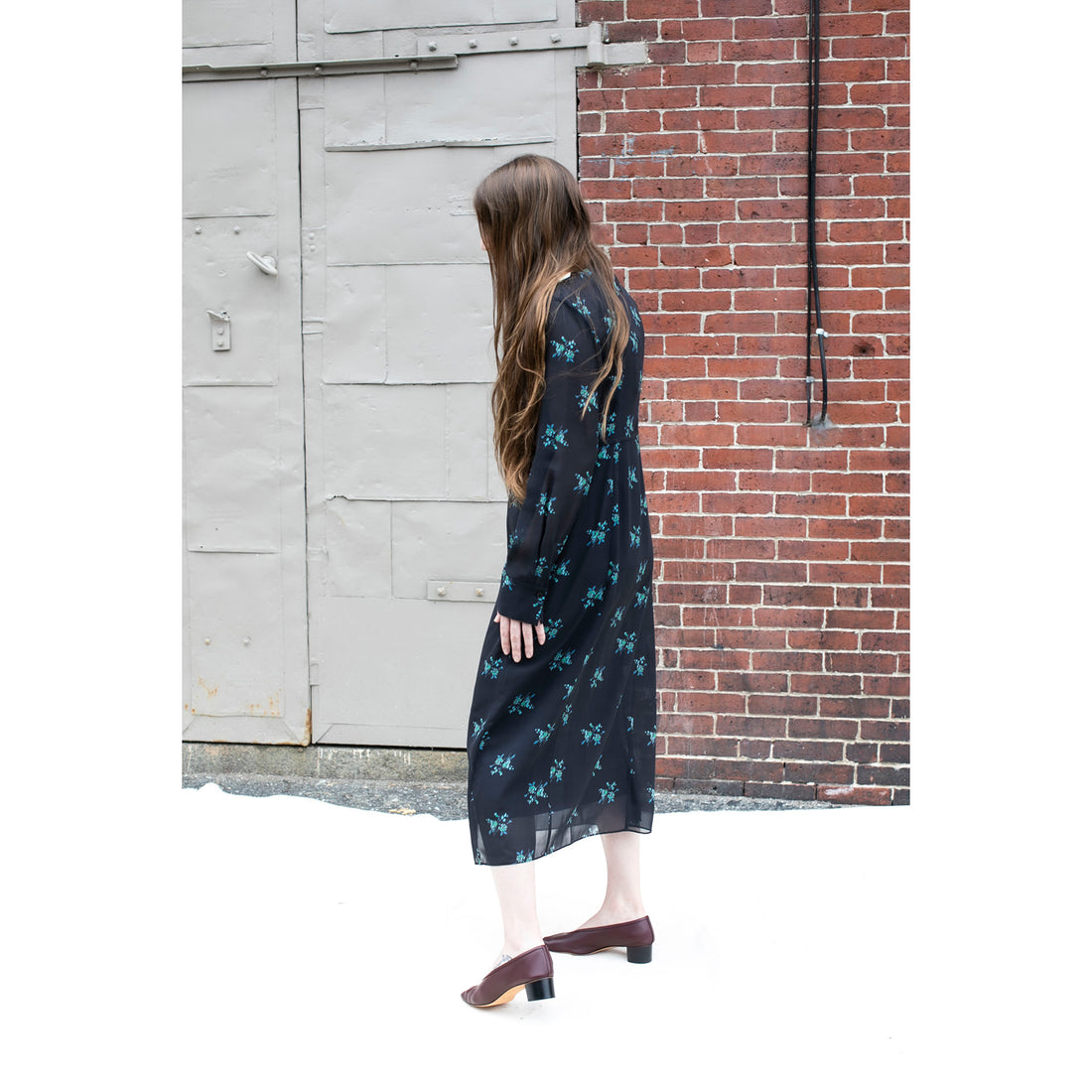 Auralee Printed Airy Silk Georgette Dress in Ink Blue