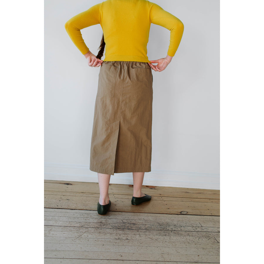 Nicholson & Nicholson Cherry Pencil Skirt in Brown Nylon