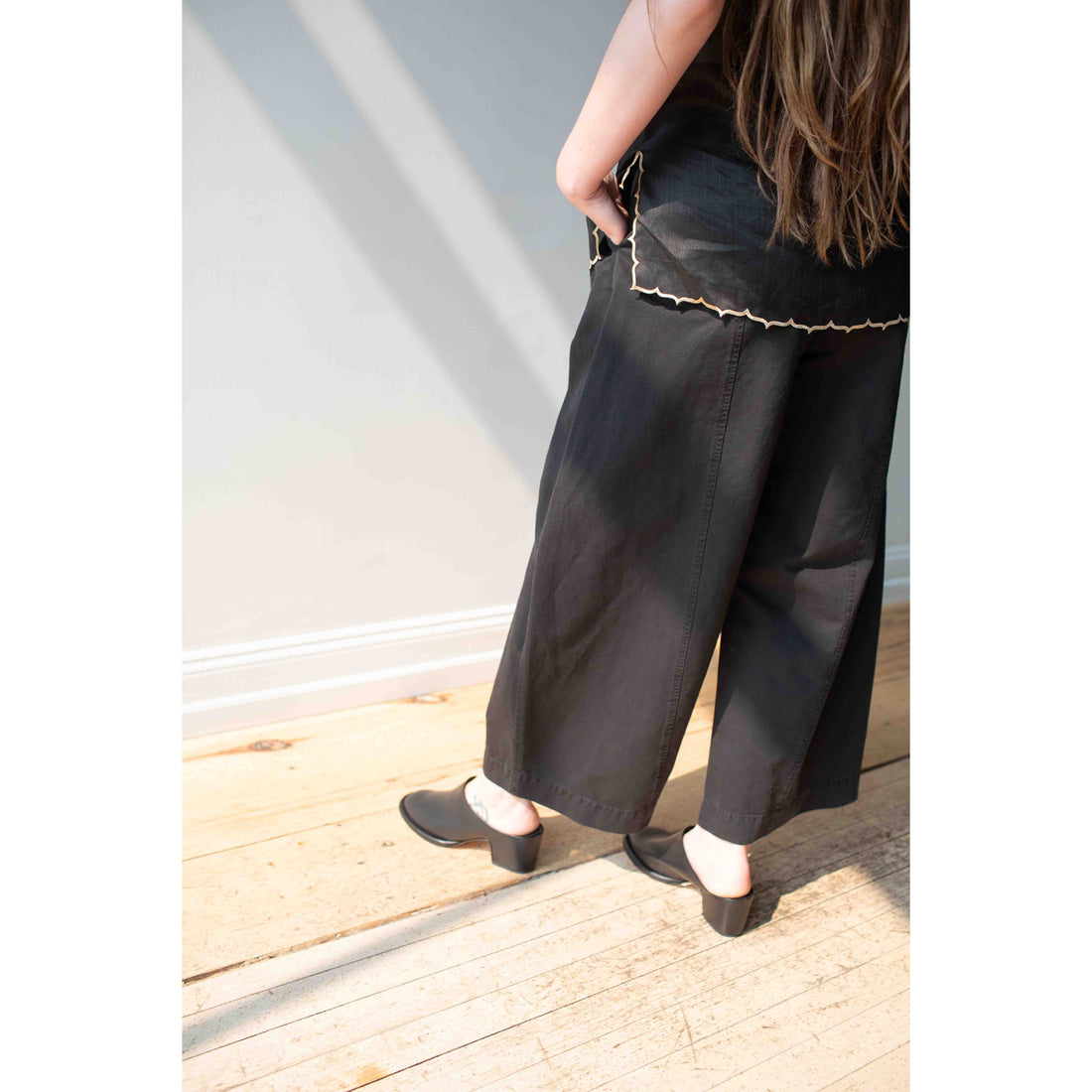 Apiece Apart Cropped Cybil Trouser in Black