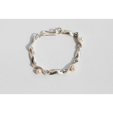 Sapir Bachar Synthesis Pearl Bracelet in Sterling Silver