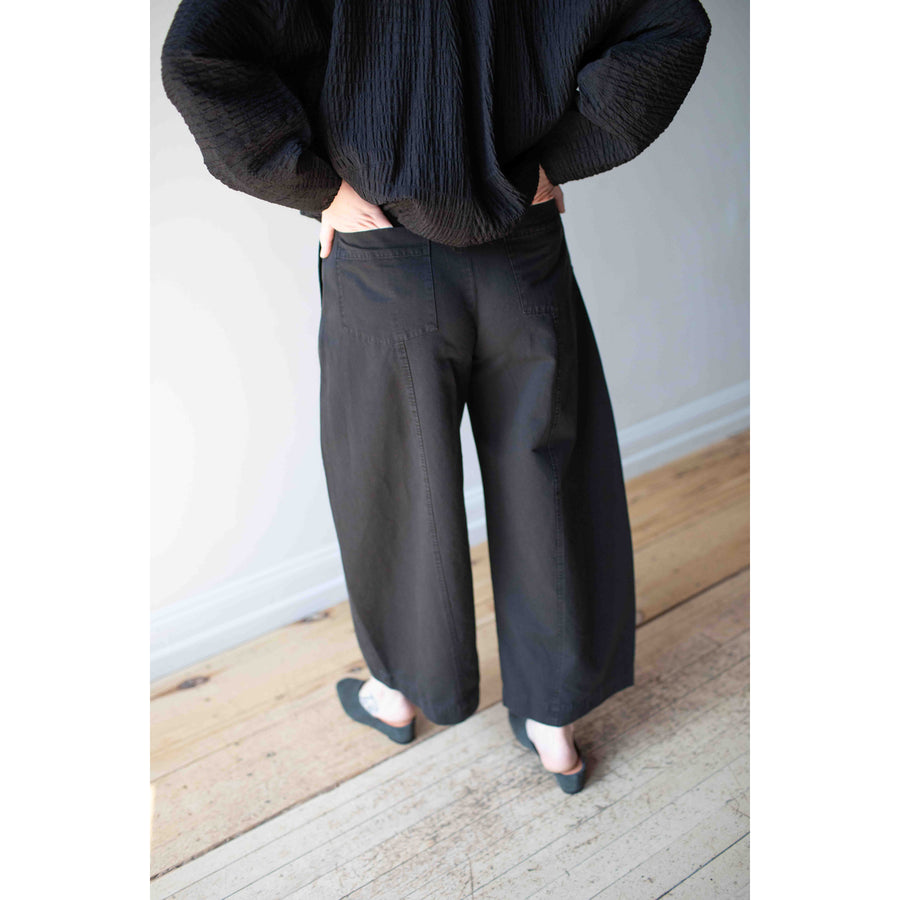 Apiece Apart Cropped Cybil Trouser in Black