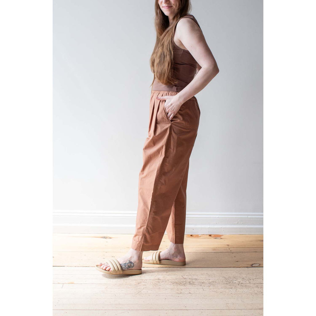 Apiece Apart Spa Pleat Pant in Deep Khaki