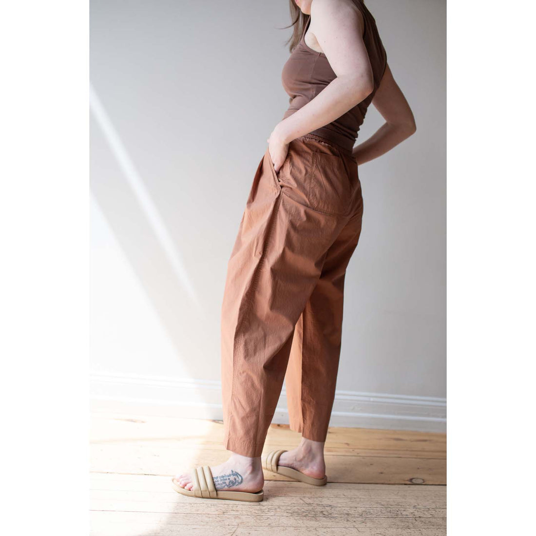 Apiece Apart Spa Pleat Pant in Deep Khaki