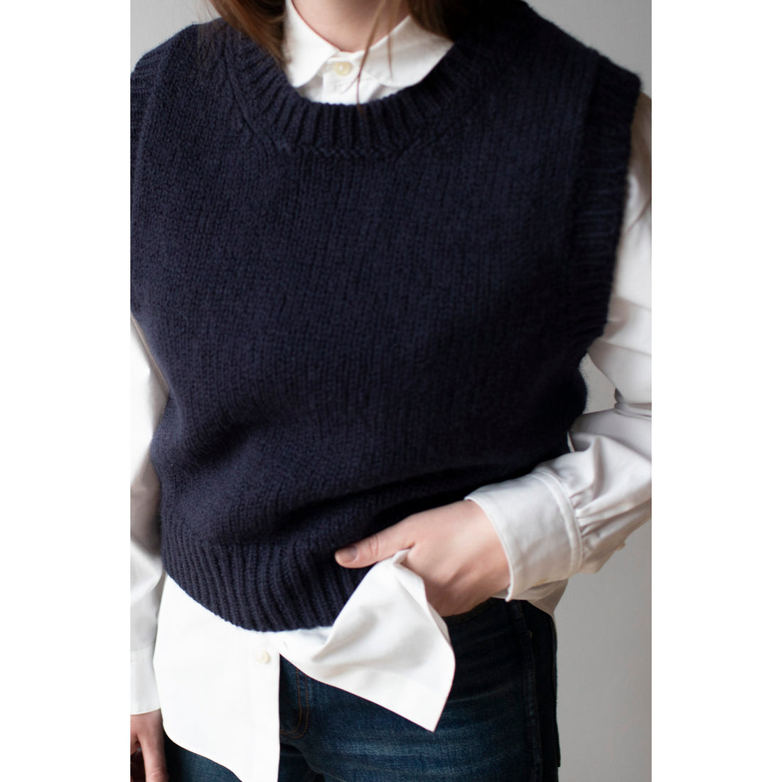 MHL. Chunky Crew Neck Slipover in Rich Navy British Merino