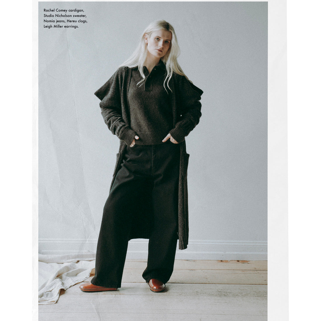 Nomia Drop Oversize Jeans in Black