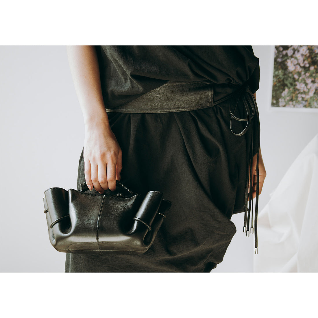 Hereu Arta Mini in Black