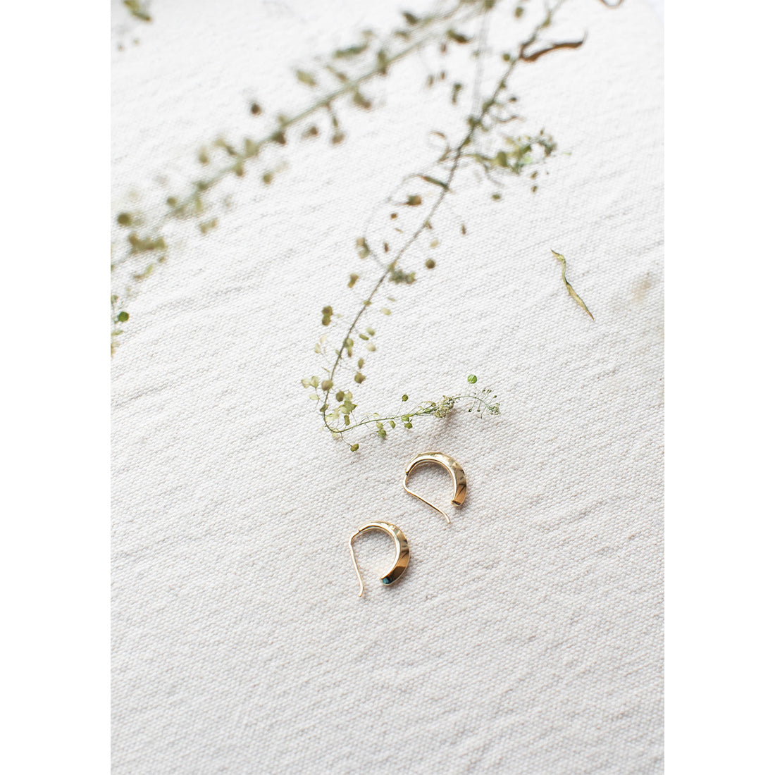 Fay Andrada Selka Petite Hoops in Gold Vermeil