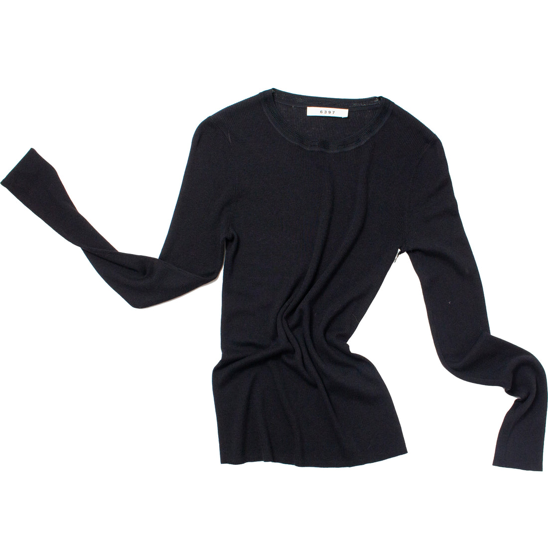 6397 L/S Heirloom T in Black