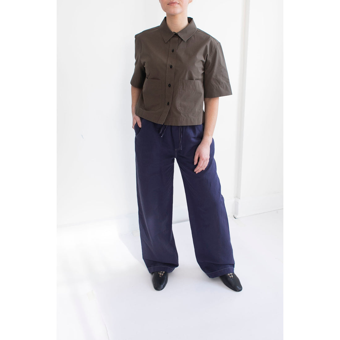 MHL. Cropped Uniform Shirt in Umber Sanded Cotton Poplin
