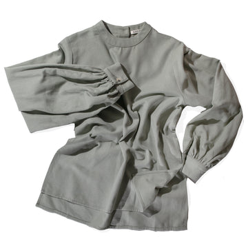 Black Crane Puff Sleeve Blouse in Agave