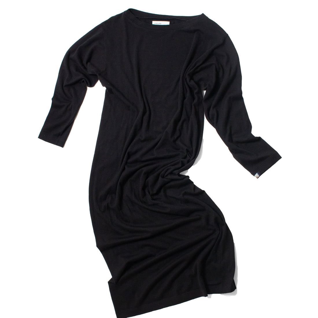 Extreme Cashmere Pillar in Raven
