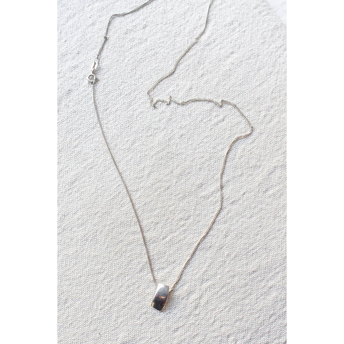 Fay Andrada Maki Small Pendant in Silver