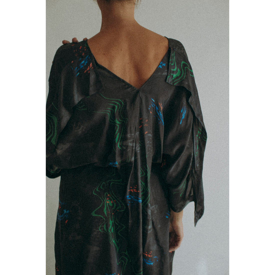Henrik Vibskov Uncut Kaftan in Dark Fireworks