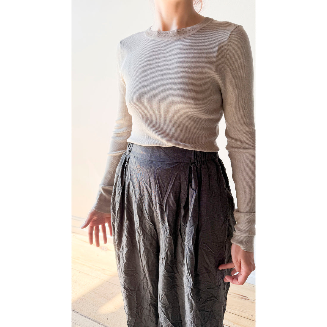 6397 L/S Heirloom T in Light Sage