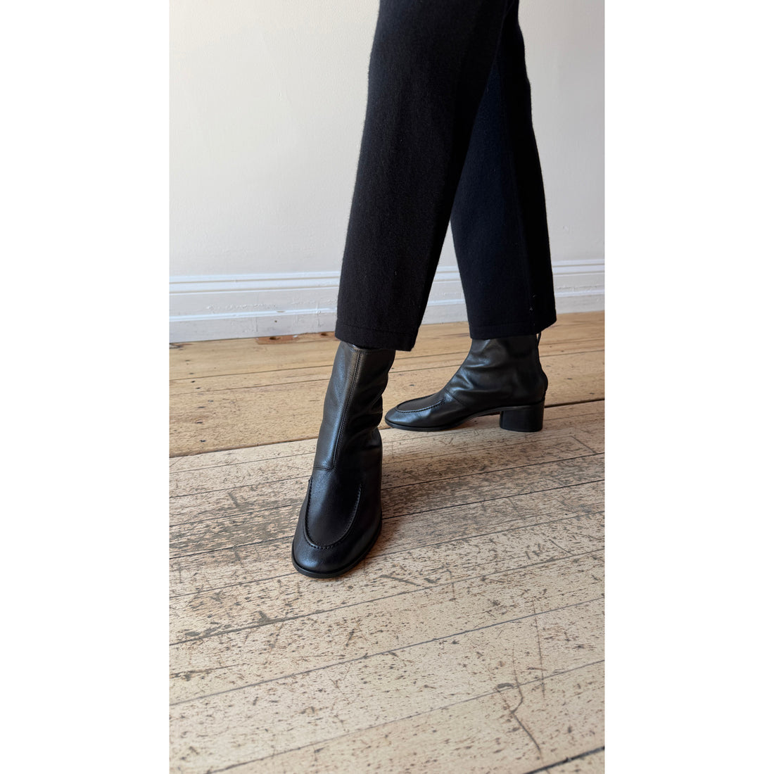 Hereu Juliol Heeled Boot in Black