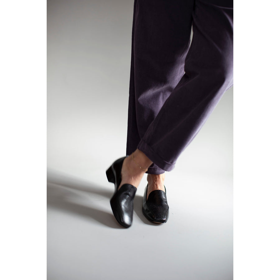 Labo.Art Paride Pants in Sparrow