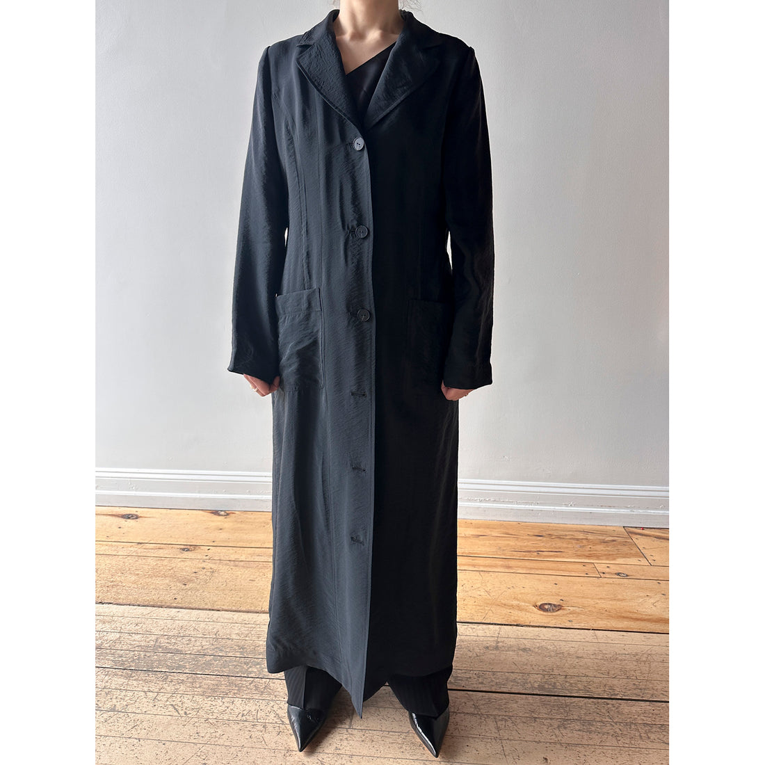 Nomia Duster in Black