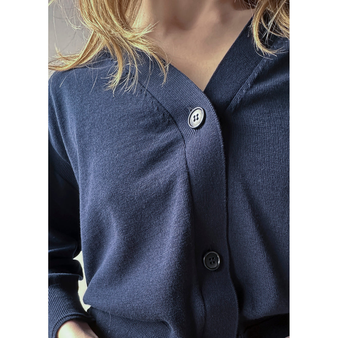 Nicholson & Nicholson Cove Top in Navy