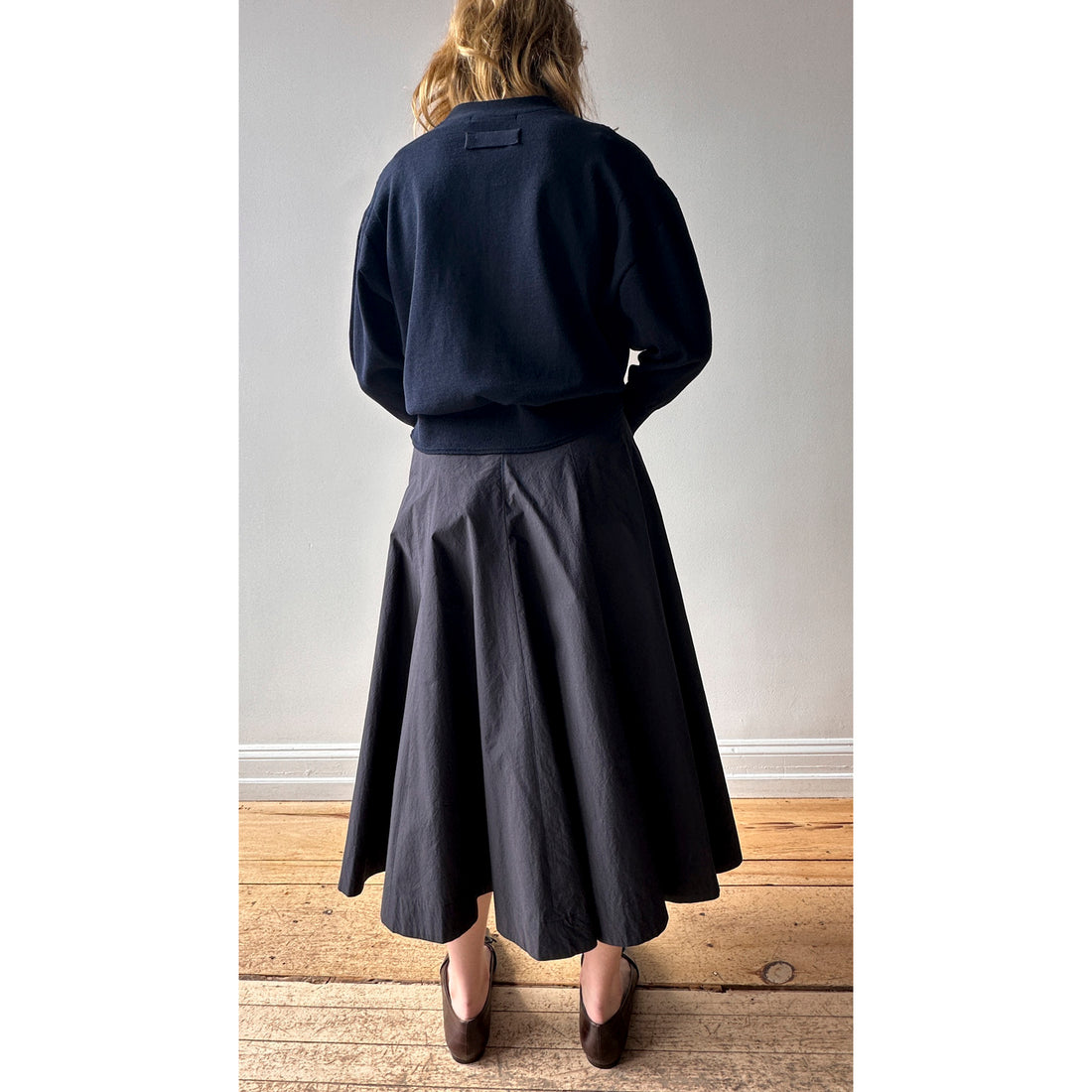 Nicholson & Nicholson Tangle Skirt in Navy