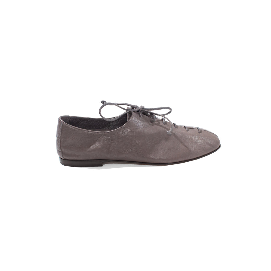 Hereu Plegada Supple Shiny Shoe in Grey