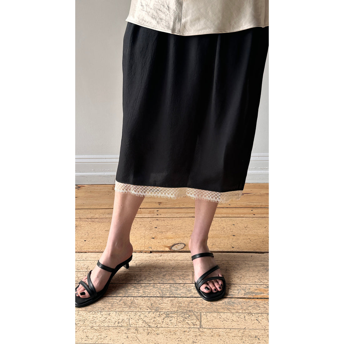 Maria McManus Lace Tulip Skirt in Black