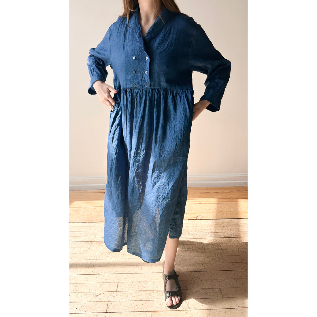 Ichi Antiquities Indigo Linen Woven Dress in Light Indigo