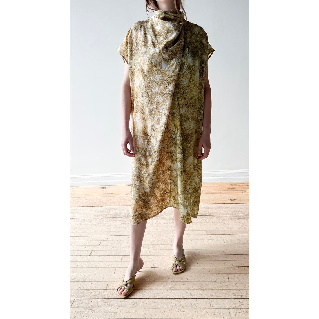 Anntian Peak Silk Dress in Print N