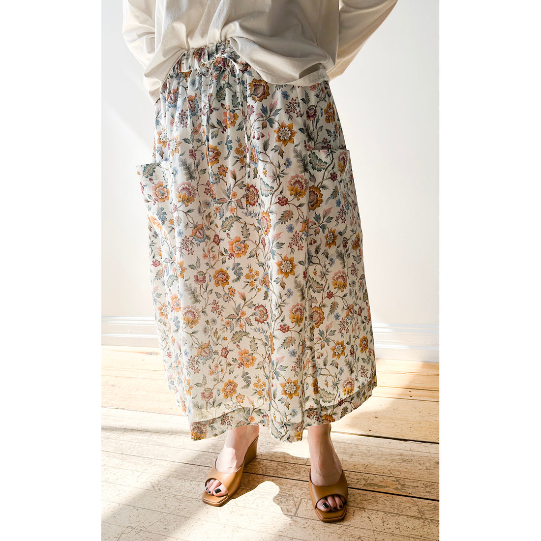 Kasmaria Skirt with Side Pockets in Liberty of London Linen Cotton