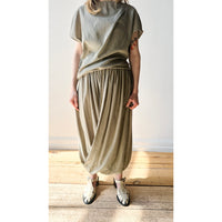 Black Crane Greek Column Skirt in Cement