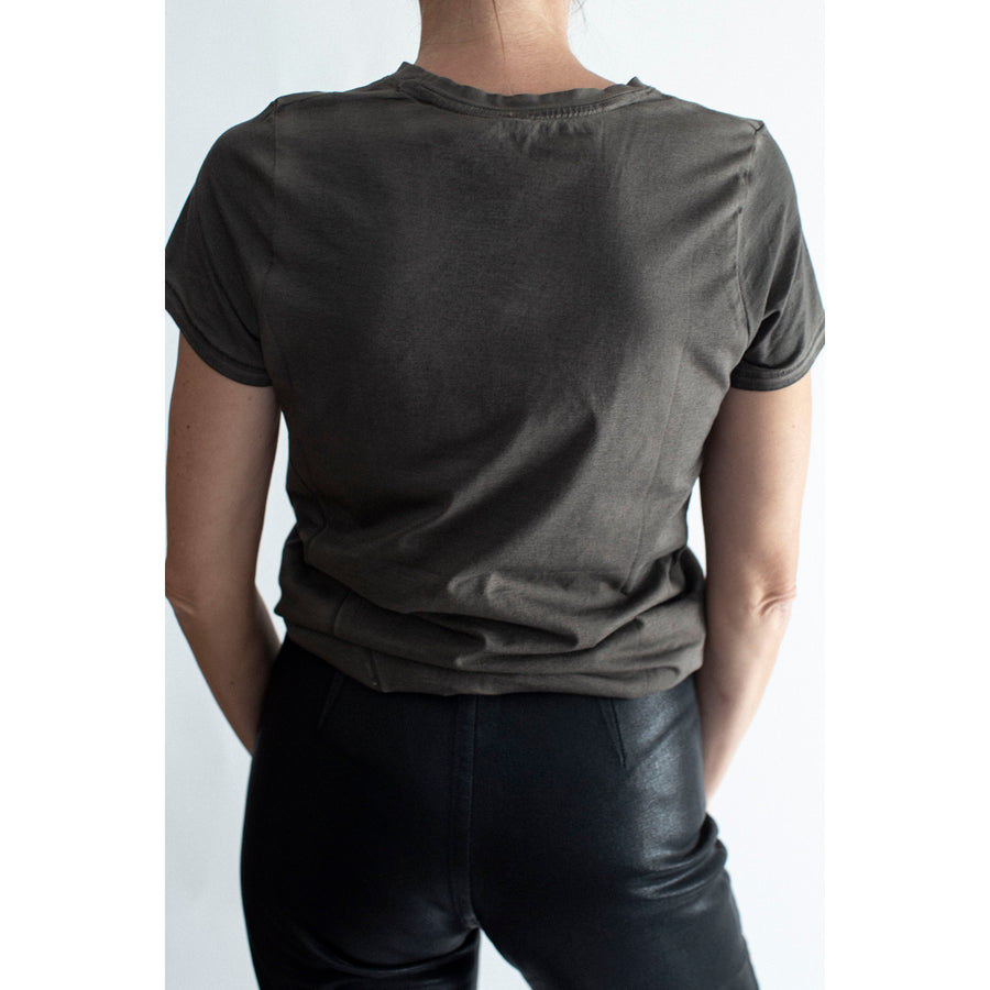 Lauren Manoogian Bias Baby Tee in Painted Barnwood