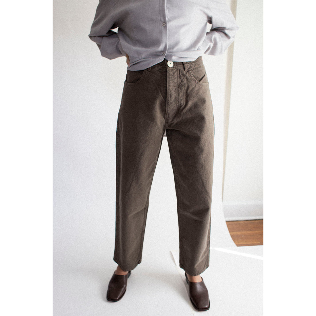 Jesse Kamm California Wides in Mushroom