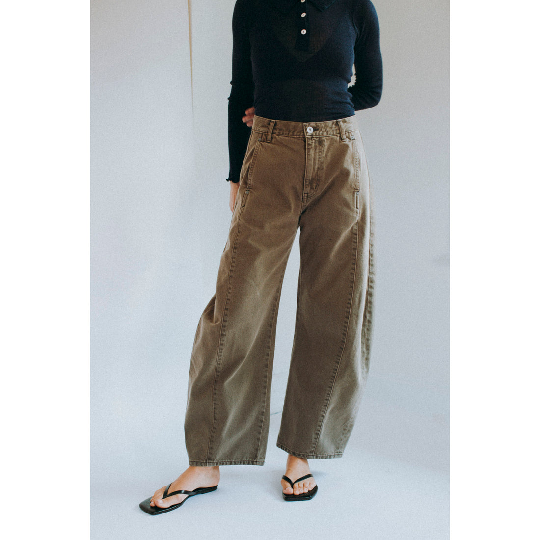 Sayaka Davis Barrel Denim Pant in Brown